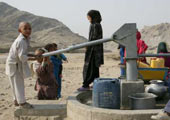 afganistan-pump-unhcr-attribuition