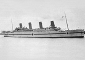 HMHS Britannic utilizado como barco hospital y transporte de heridos. Choc contra una mina y se hundi